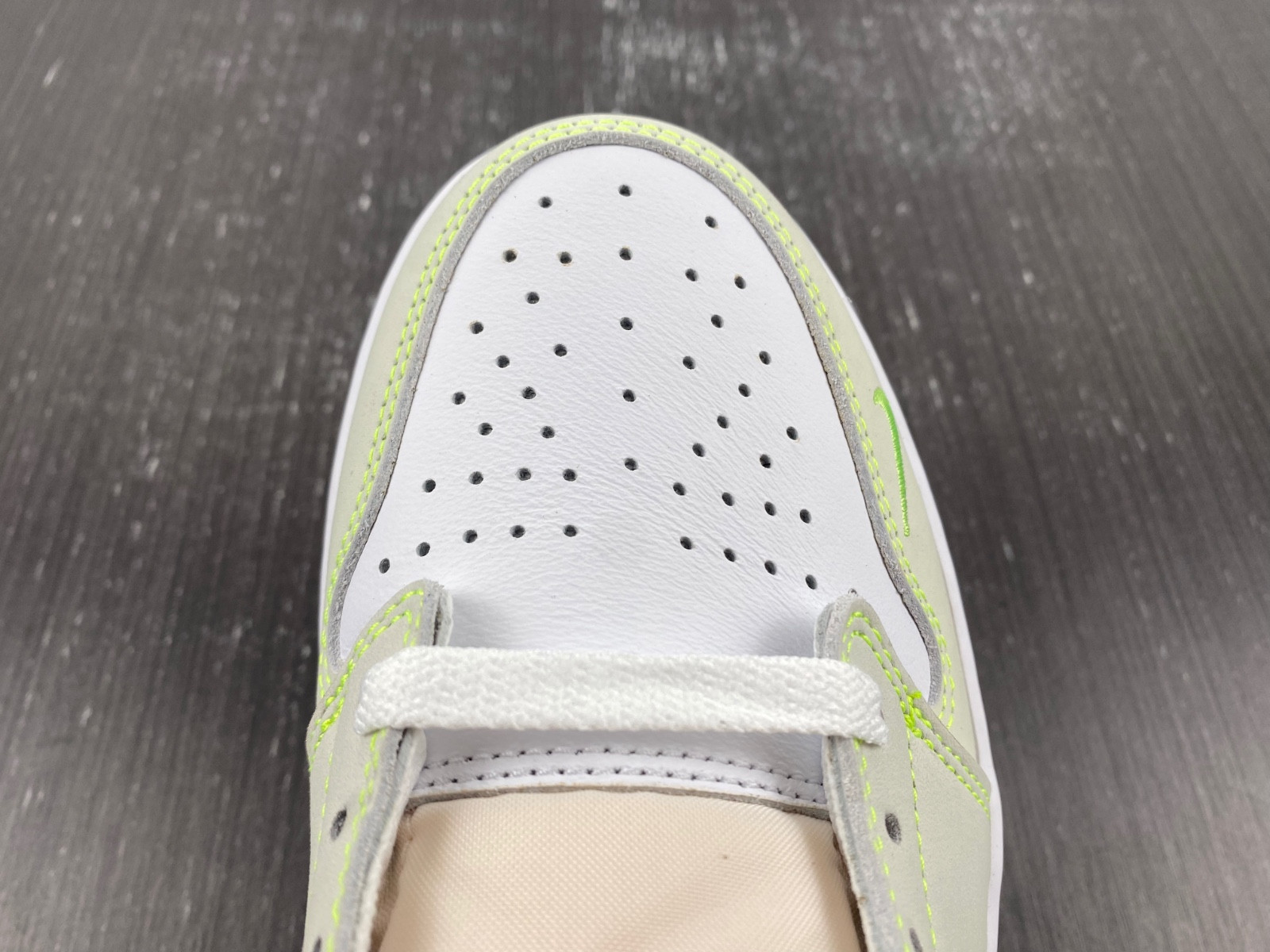 air jordan 1 low og "ghost green" dm7837-103