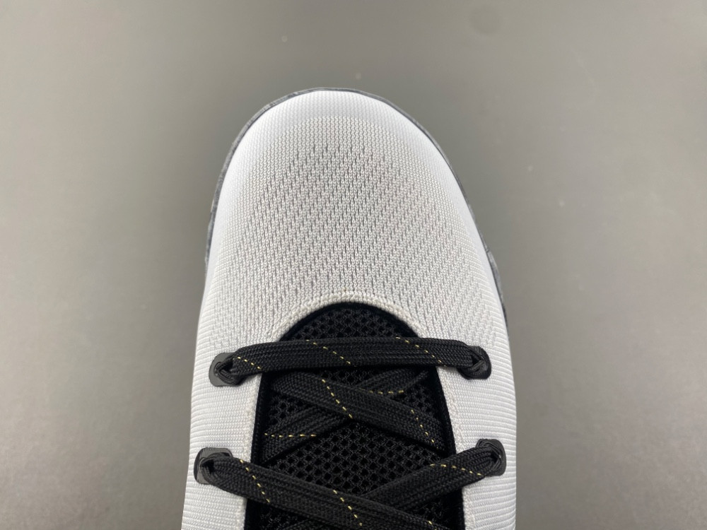 Nike Kobe 9 Elite Low EM Protro