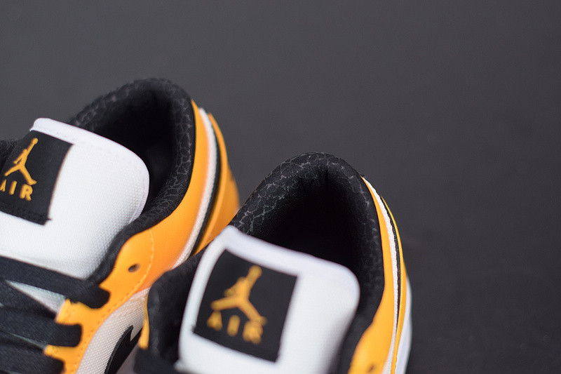 air jordan 1 low “laser orange” cz4776-107