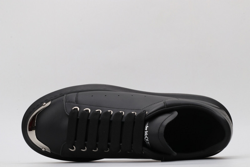 alexer mceen sneakers