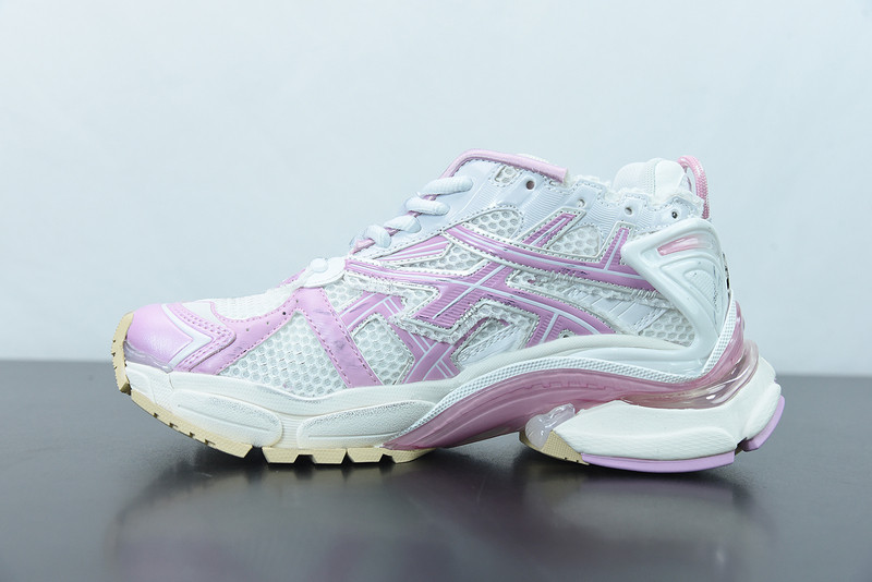 Ba*len*cia*ga runner sneaker