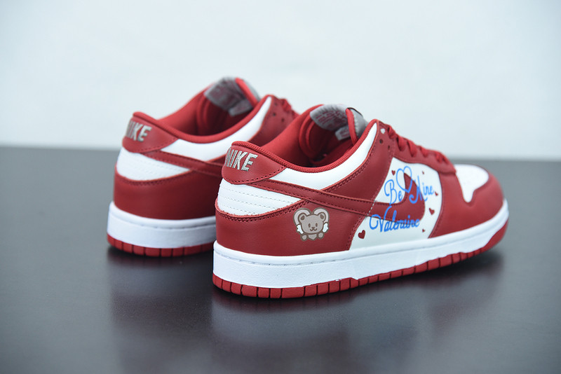 nike sb dunk low x bear x valentine dd1391-002