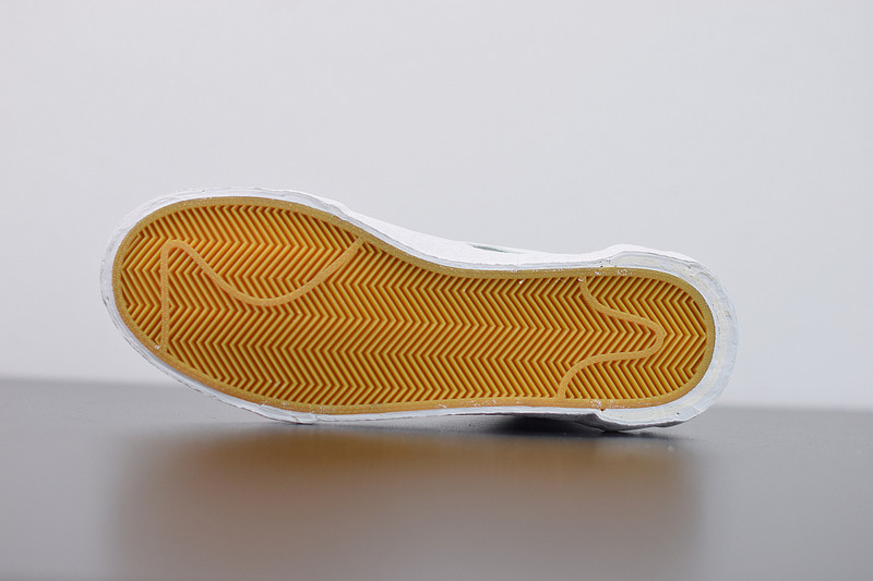 sacai x nike sb blazer mid