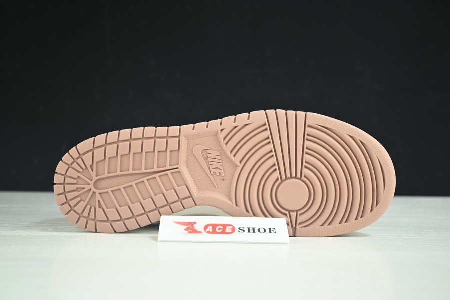 nike dunk low retro premium