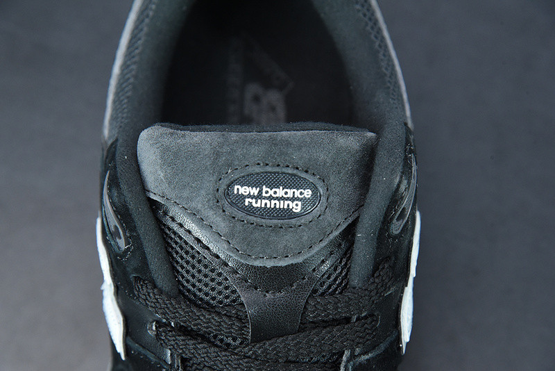 new balance sneaker
