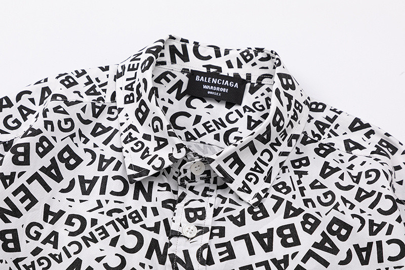 Ba*len*cia*ga clothes