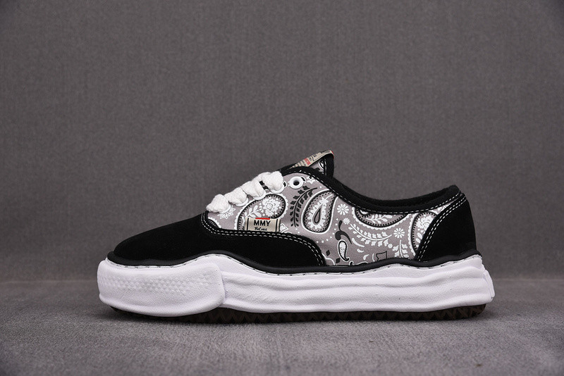 Ma*s*n mihara yasuhiro sneaker
