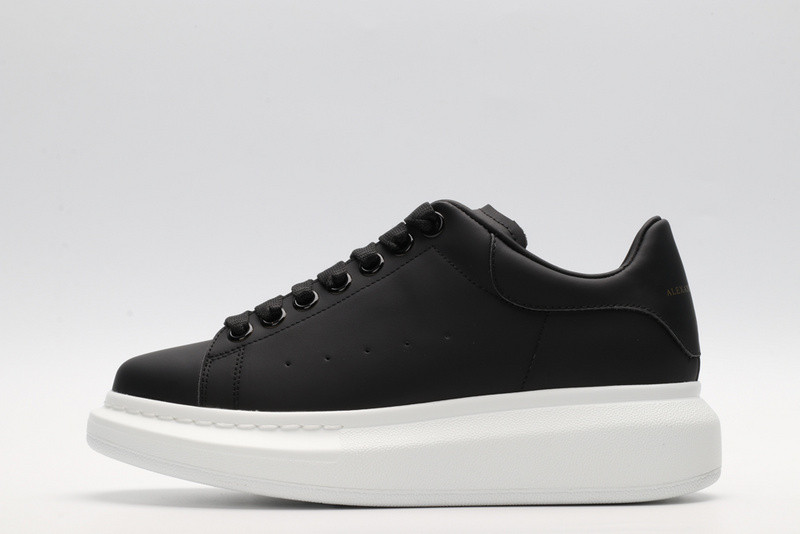 alexer mceen sneakers