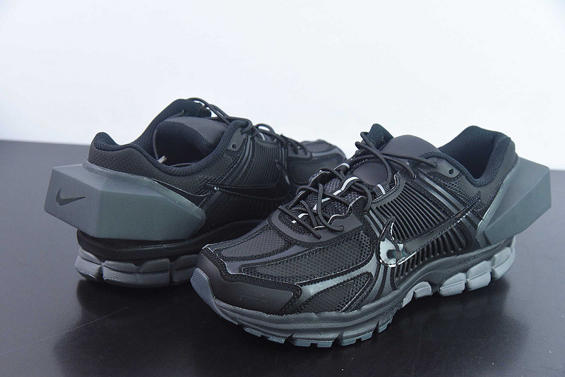 nike a-cold-wall* x air zoom vomero 5