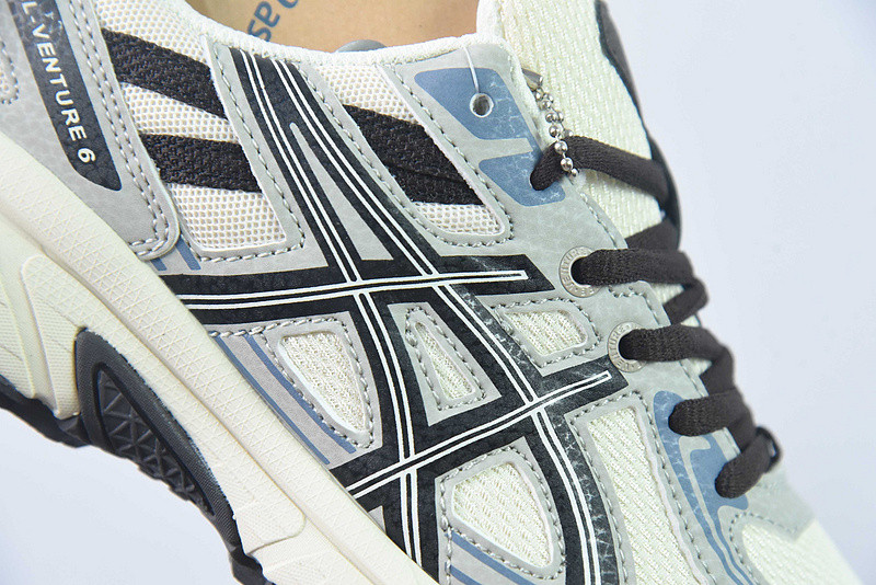 As*ic*s gel-venturem