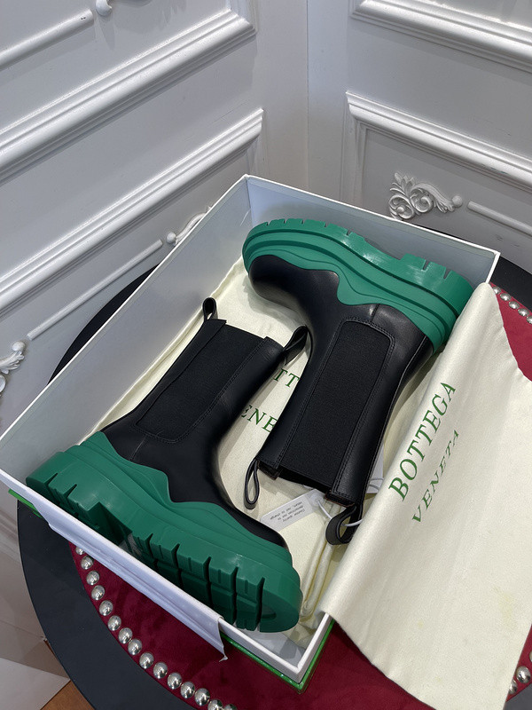 Bo*te*ga ve*ne*ta sneaker