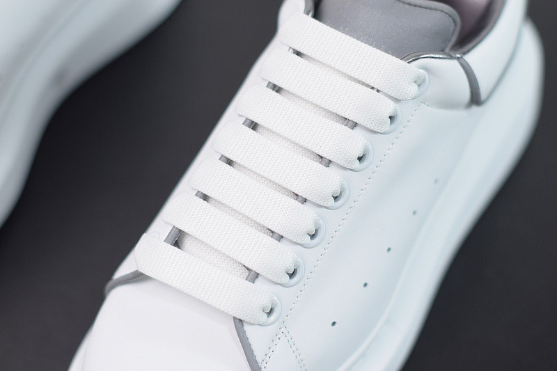 alexer mceen sneakers