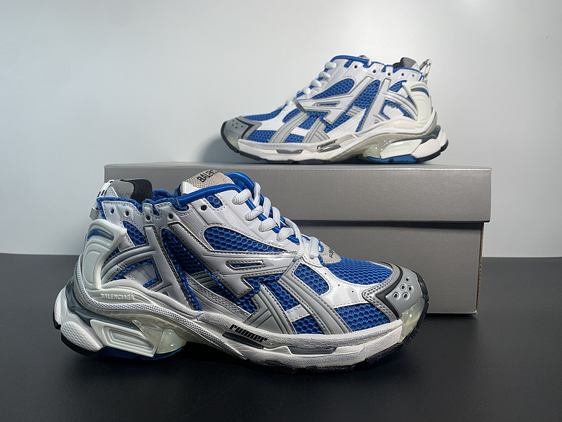 Ba*len*cia*ga runner sneaker