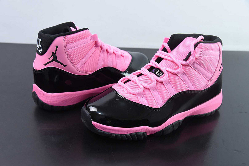 Air Jordan 11 Retro “Pink Black”