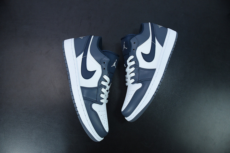air jordan 1 low covered in blue tones 553558-414