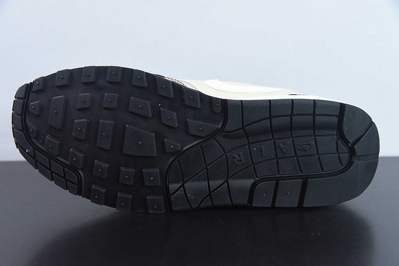 nike wmns air max 1 premium leopard bv1977-200