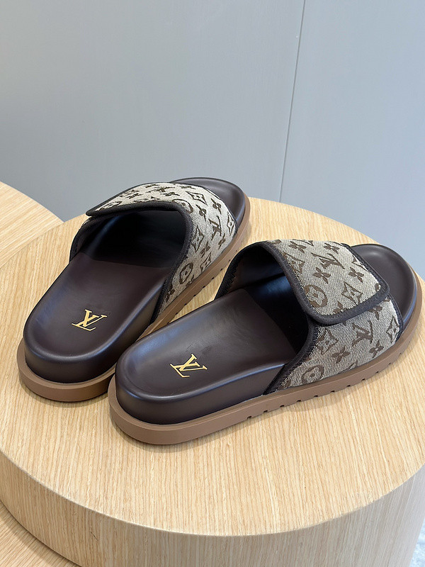 lvt sandals