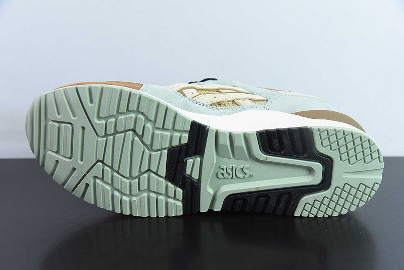 As*ic*s gel lyte 3 og x costs