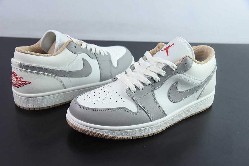 Air Jordan 1 Low