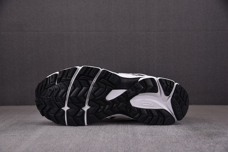 As*ic*s gel‑kahana 8 white/black 1011b133‑100