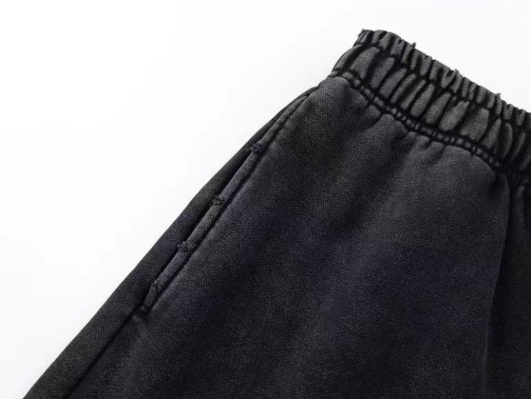 Ba*len*cia*ga clothes