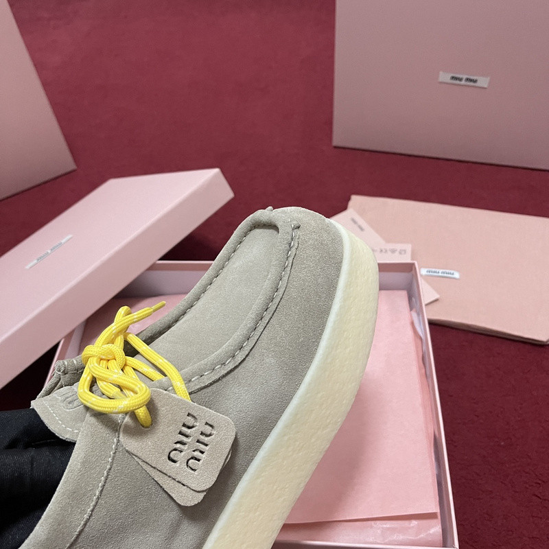 mIUMIU SNEAKER