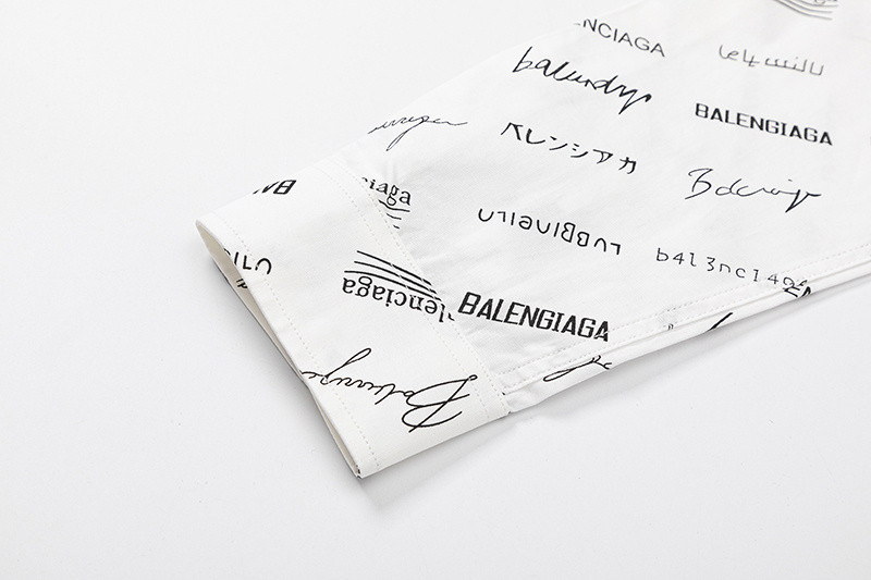 Ba*len*cia*ga clothes