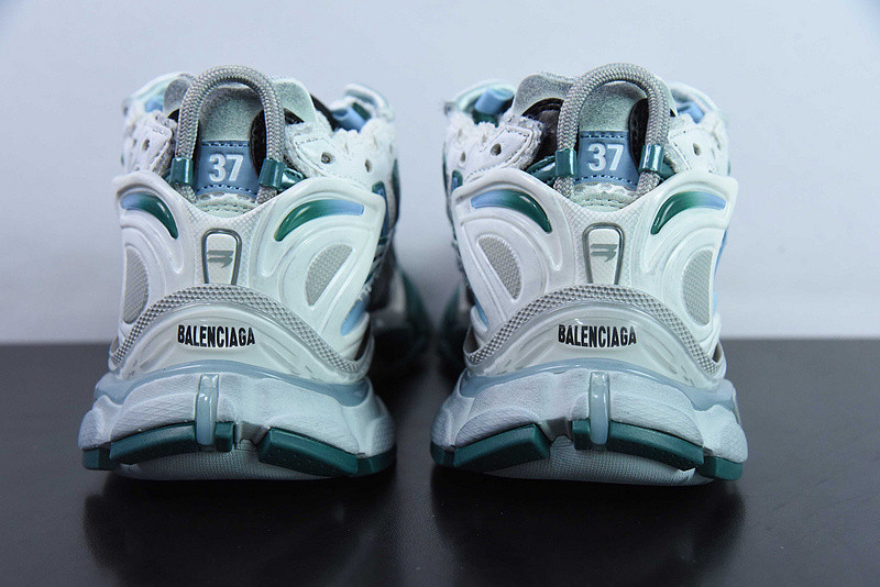 Ba*len*cia*ga runner sneaker