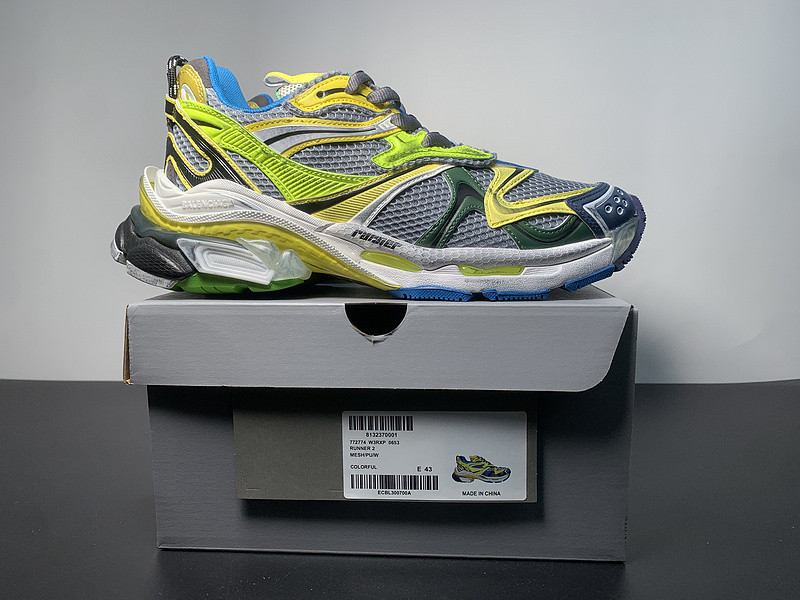 Ba*len*cia*ga runner sneaker