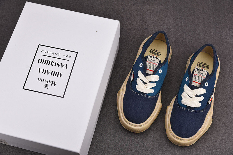 Ma*s*n mihara yasuhiro sneaker