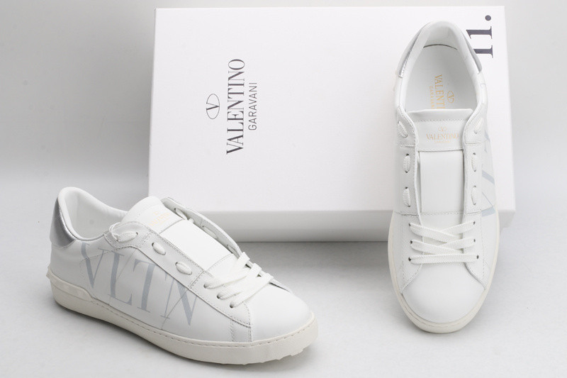 valentino garavani sneaker