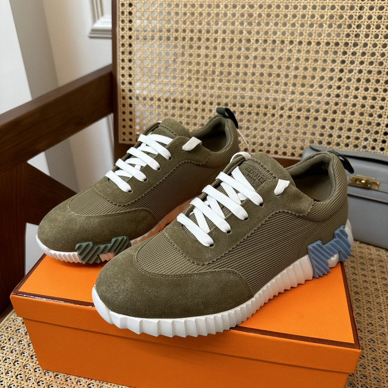 H**mes sneaker