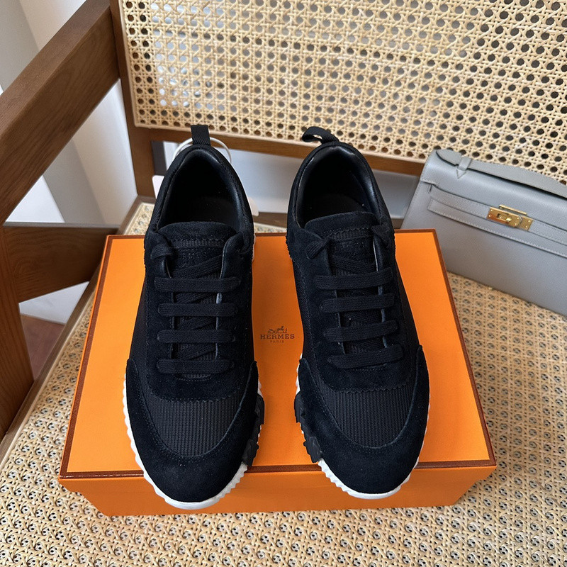 H**mes sneaker