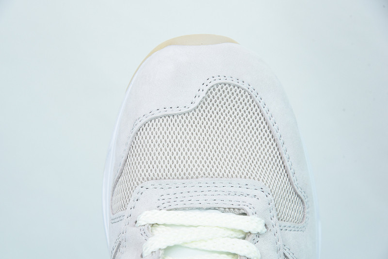 new balance sneaker m7709cv