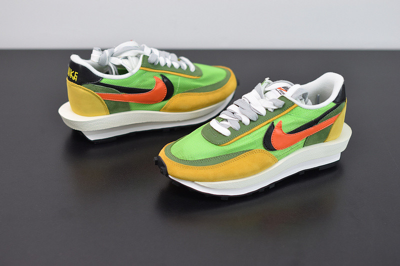 nike sacai x ldv waffle