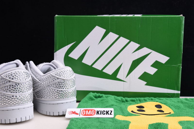 cactus plant flea market x swarovski x dunk low